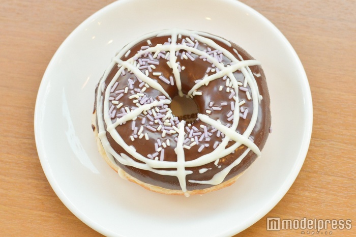 スパイダーチョコリング（C)モデルプレス