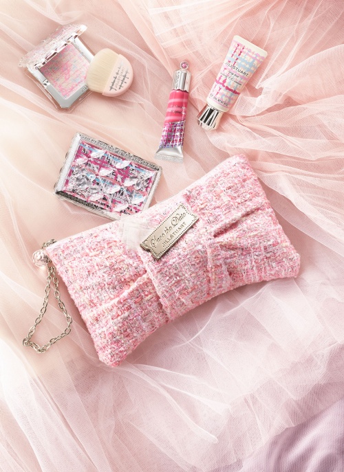 【2016年クリスマスコスメ】「ジルスチュアート」女子のスキが詰まったとびきりガーリーなコフレで最高のクリスマスに／画像提供：JILL STUART