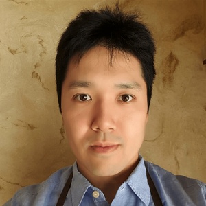 管理栄養士 岩月啓四郎