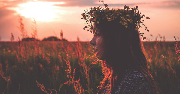 目指すは横顔美人！自分でできるeラインのつくり方