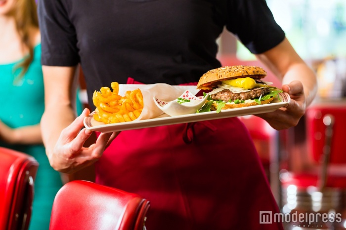 ポテチが食べたくて仕方ない…！ダイエット中でも太らない食べ方（photo by Kzenon／Fotolia）