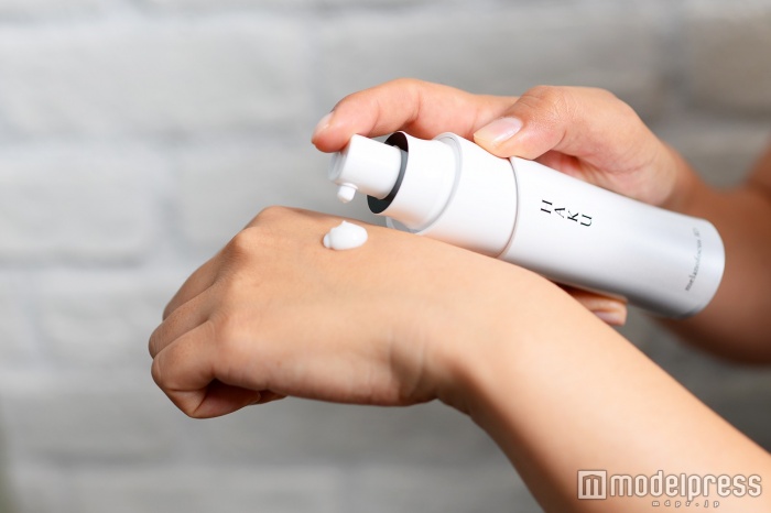 メラノフォーカス3D（美白美容液）（C）モデルプレス