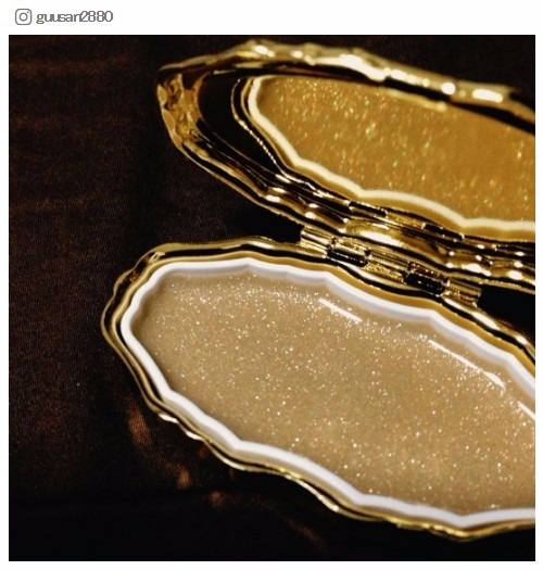 “ビジューリップ”のちょい足しで飽きたリップが蘇る！／guusan2880さんinstagramより