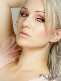 化粧法を見直して美肌に／Photo by schenzai