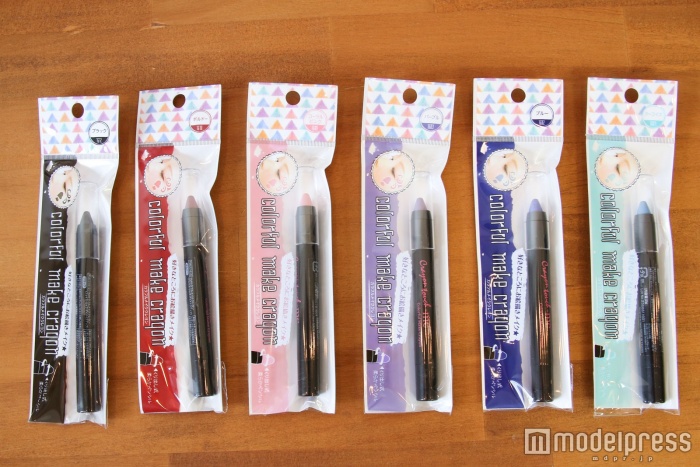 【ハロウィン】高発色で使いやすい！フェイスペイントにピッタリな100均コスメ／（C）モデルプレス