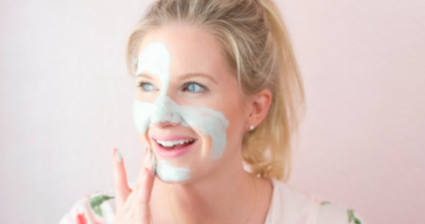 脱カサカサ肌！乾燥肌の人向けのクレンジング剤とクレンジング方法