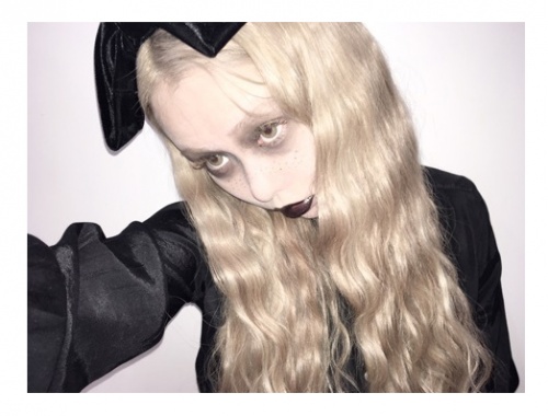 「DarkDoll」メイク／ぺこちゃんオフィシャルブログ（Ameba）より