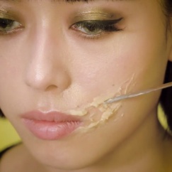 ワックスパテで傷口のベースを作っていこう