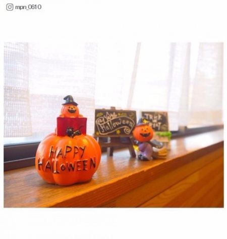 100均で全部揃う!彼と一緒に“おうちハロウィン”を楽しみたい/mpn_0610さんInstagramより