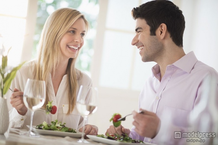 「もっと話したい」と彼に思ってもらえるような振る舞いを（Photo by Tetra Images／gettyimages）