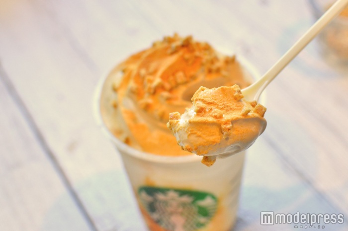 スノー ピーカン ナッツ フラペチーノ(C)モデルプレス