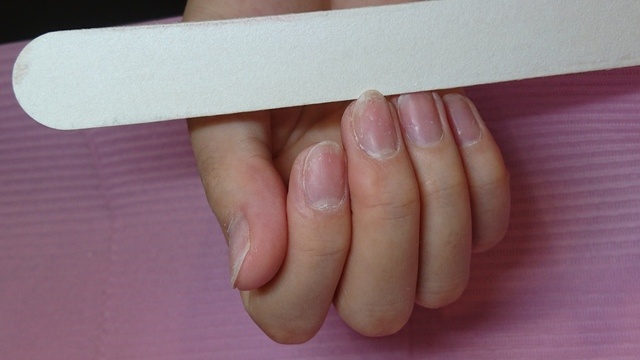 爪ヤスリを使いましょう