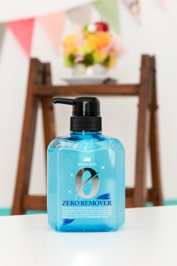 シャンプーだけでは落としきれない汚れもスッキリ「ゼロリムーバー」