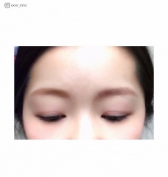 ふんわりとした眉がナチュラルな可愛さを引き出します【IPSA アイブロウクリエイティブパレット】/ooo_cncさんのInstagramより