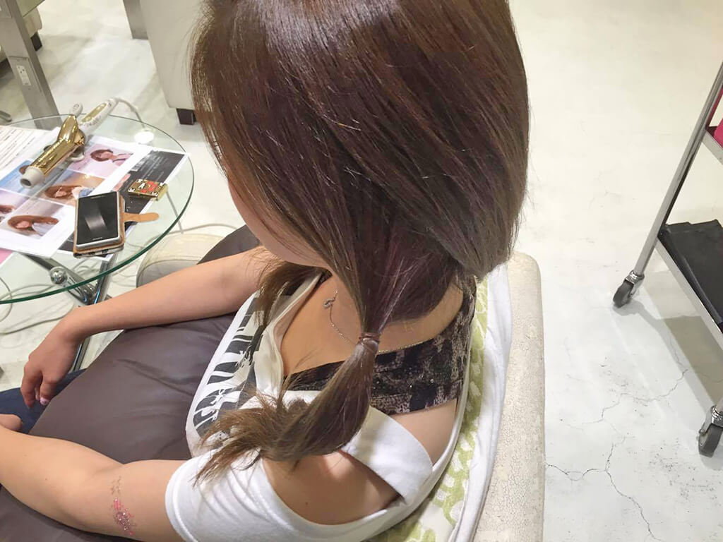 逆リンパでサイドお団子アレンジの手順2