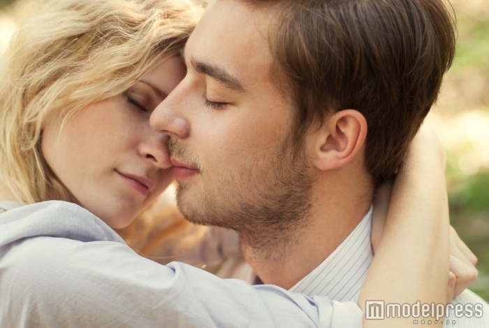 彼に沢山キスされる唇をゲットしよう （photo by aleshin／Fotolia）