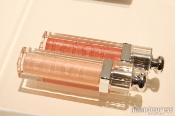 (C)モデルプレス