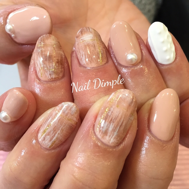 冬の素材をイメージしたネイル