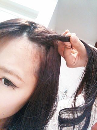 ショートヘアでもできちゃう!忙しい朝でもOKなねじねじヘアアレンジ_image1