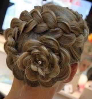 可愛すぎないのに愛らしい♡編み込みアレンジで純粋無垢な私を演出♪_image13