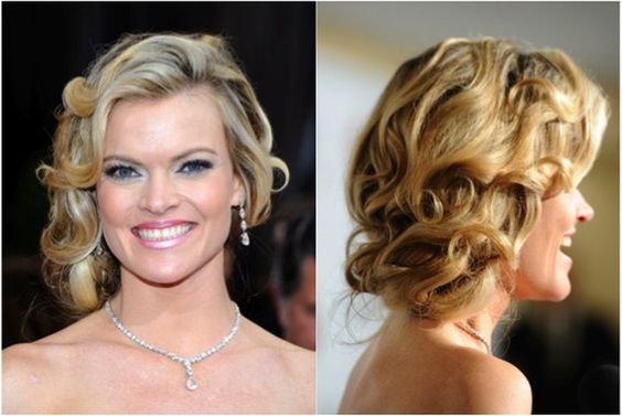 脱マンネリ♡上品なサイドアップヘアアレンジをマスターしよう♡_image3