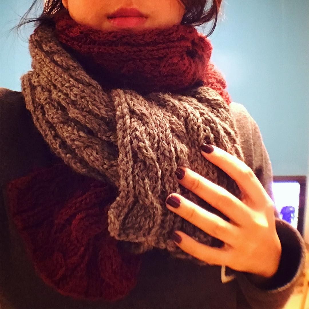 オフィスでもOK！ボルドーをさりげなく取り入れた大人上品ネイル♡_image2