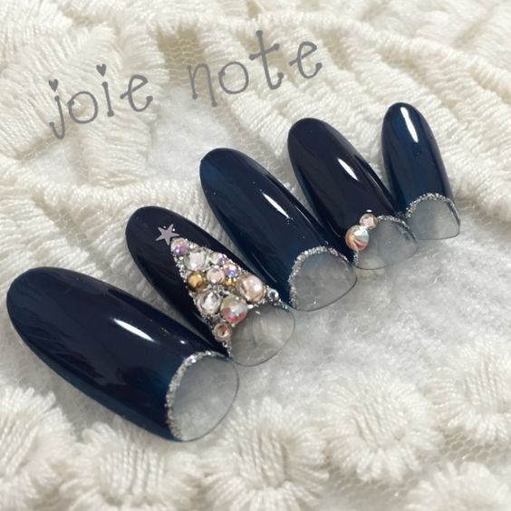 パーティーにもデートにも♡冬におすすめのジェルネイルデザイン集_image10