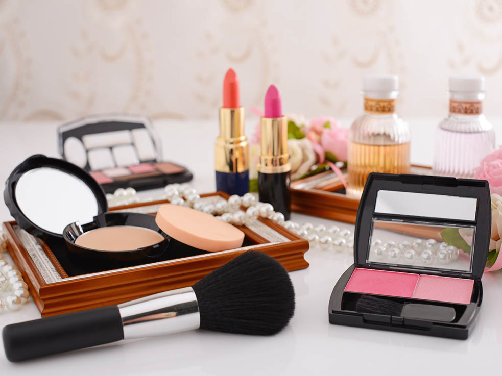 必見！今年人気のピンク&赤シャドウ攻略法を紹介します！