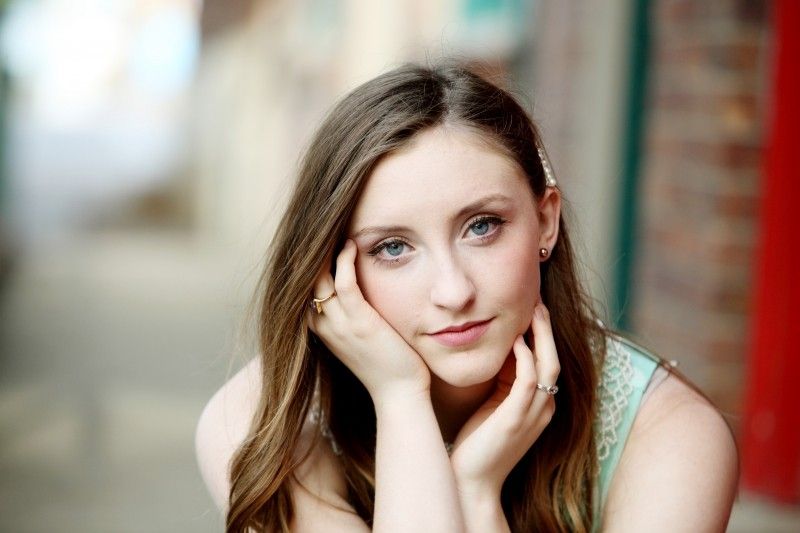 手持ちのアイシャドウで色っぽくイメチェンできる! 縦グラデーションアイメイクでいつもと違う私に_image3