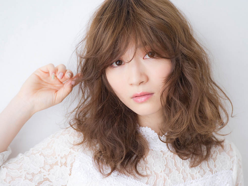 秋冬のおすすめヘアカラー② クールな寒色クラシックアッシュ