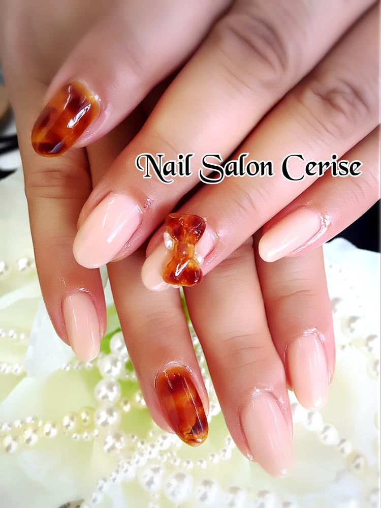 女子の憧れリボンネイル♡秋冬カラーを取り入れて季節感たっぷりの指先に♪_image2