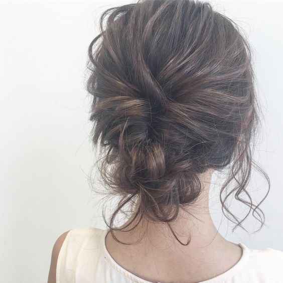 オシャレ女子ならマスターしよう♡乙女の憧れ、ゆるふわシニヨンが素敵！_image6