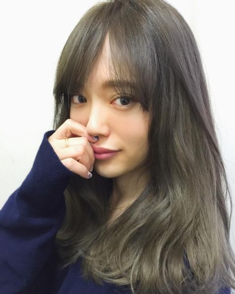 冬に向けて重めスタイルがおすすめ♪無造作感が可愛いナチュラルなセミロングヘア特集♡_image11