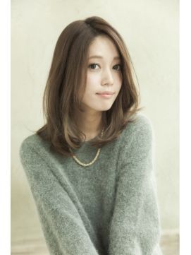 冬に向けて重めスタイルがおすすめ♪無造作感が可愛いナチュラルなセミロングヘア特集♡_image10