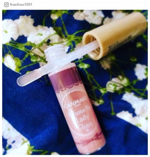 スパチュラタイプで塗りやすいのも◎／freefree1991さんのInstagramより