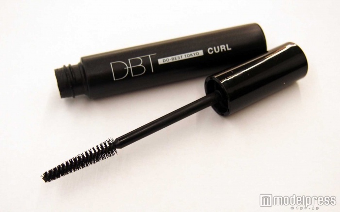 「DBT マスカラ カール JET BLACK」