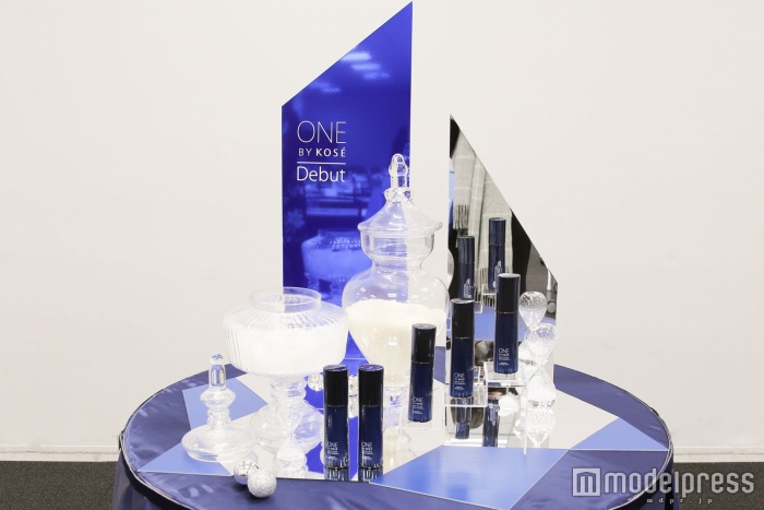 ONE BY KOSE（C）モデルプレス