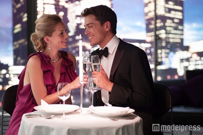 ダイエット中でもお酒を楽しみたい（Photo by Chris Ryan／gettyimages）