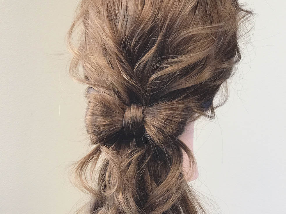 女子なら一度は作ってみたい！リボンヘアアレンジの作り方をご紹介!!
