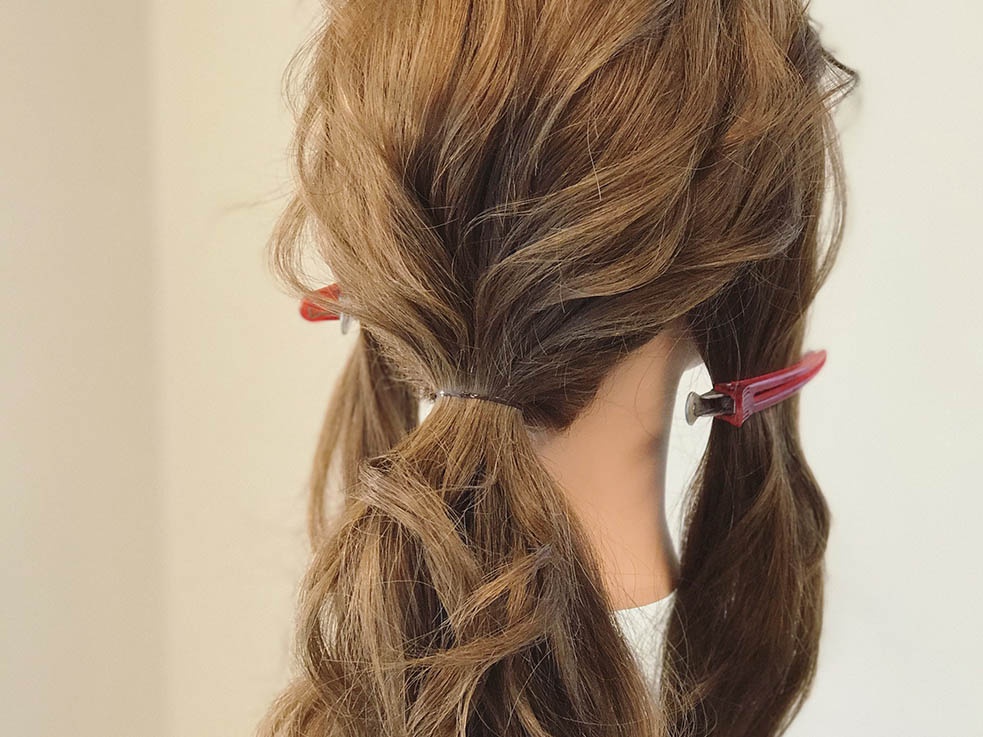 自分の髪で作ったリボンがインパクト大!!リボンヘアの作り方