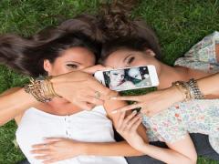 ビヨンセなど海外セレブも夢中♡「アレックス アンド アニ」が本格上陸！