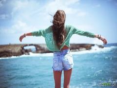 夏までに痩せられない！っと思う人必見★今のスタイルをより細く見せてくれる水着