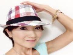 お目立ちゴルフウェアコーディネートでプレイ中も可愛く♡