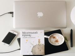 「スマホを捨てて、顔をあげよう」大切な時間を無駄にしないために。