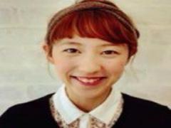 フィッシュボーンでみんなの目を釘付けっ！初心者でもできちゃう簡単ヘアアレンジ