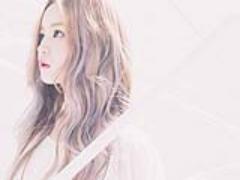 ママになっても使えるホワイトバックが欲しい☆