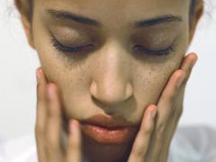 「喋らなければモテるのに...」ちょっぴり残念女子の特徴と巻き返しchallenge