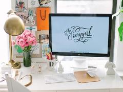 〔シーン別〕みんな大好きな定番フレンチネイルの夏カタログ♡