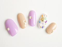 淡くクリーミーな色合いにほっこり＊‘ミルキーカラーネイル’で旬な手元へ