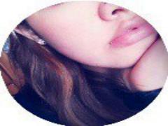 “素足にスポサン女子” はフットネイルを義務化せよ◎